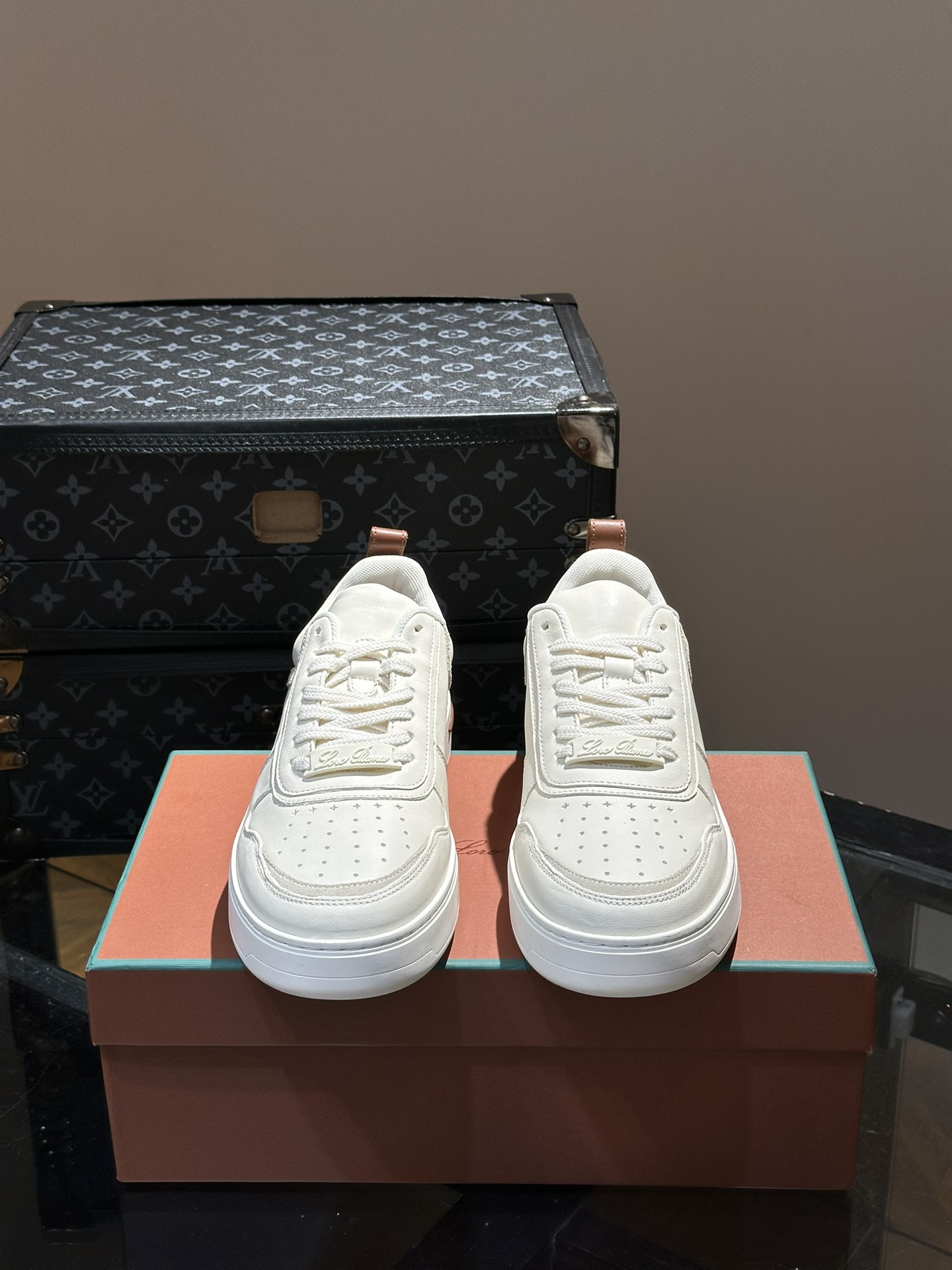 Loro Piana Male Sneakers L-s