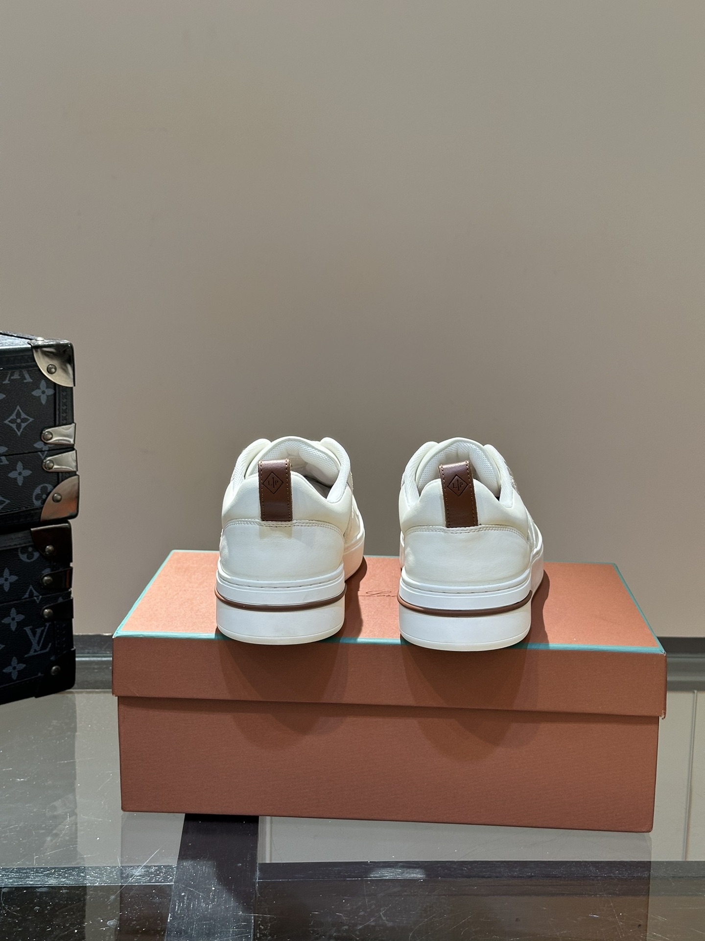 Loro Piana Male Sneakers L-s