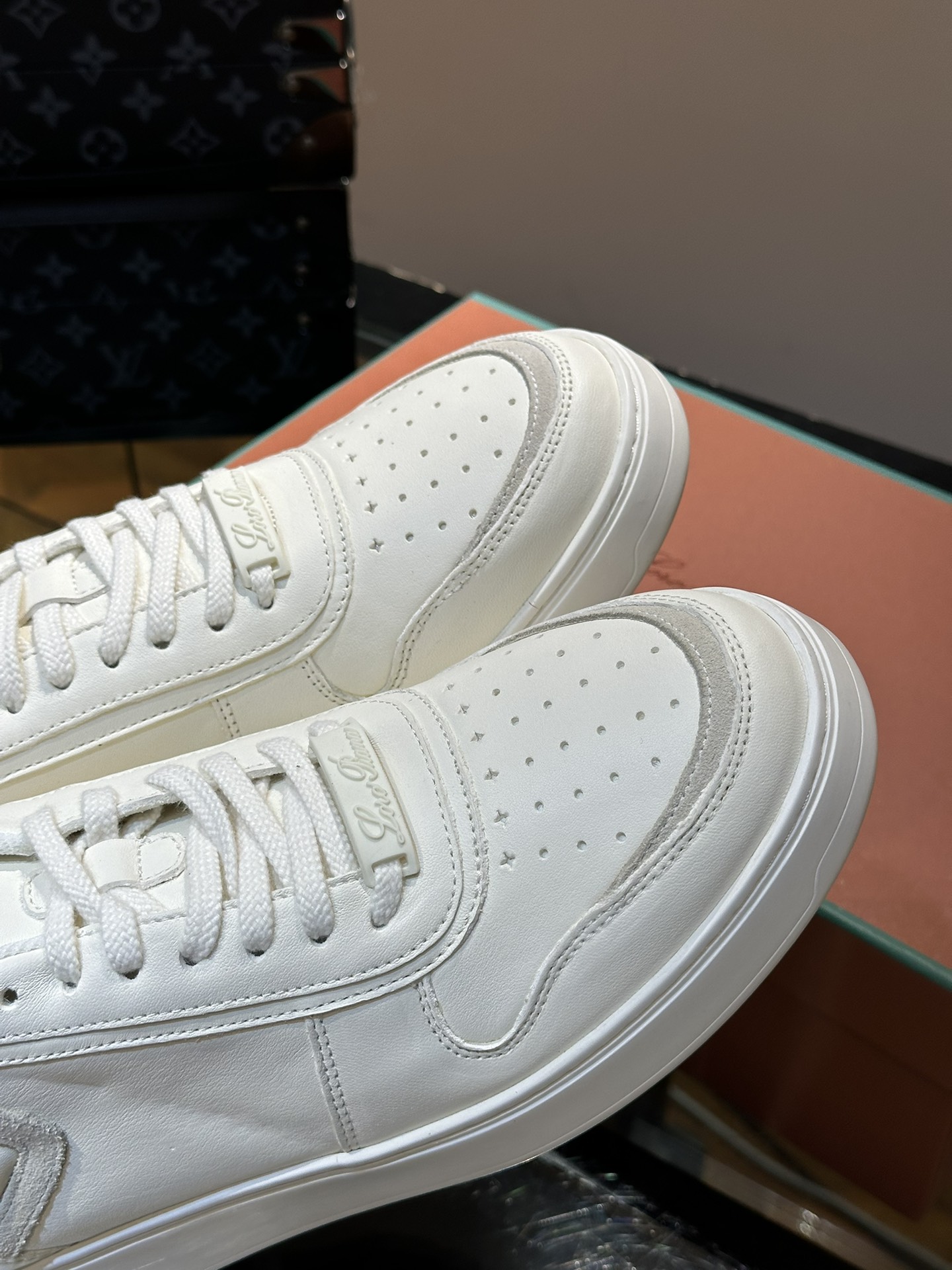 Loro Piana Male Sneakers L-s