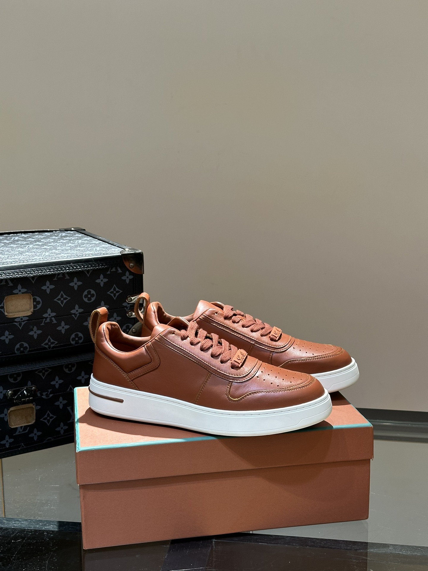 Loro Piana Male Sneakers L-s