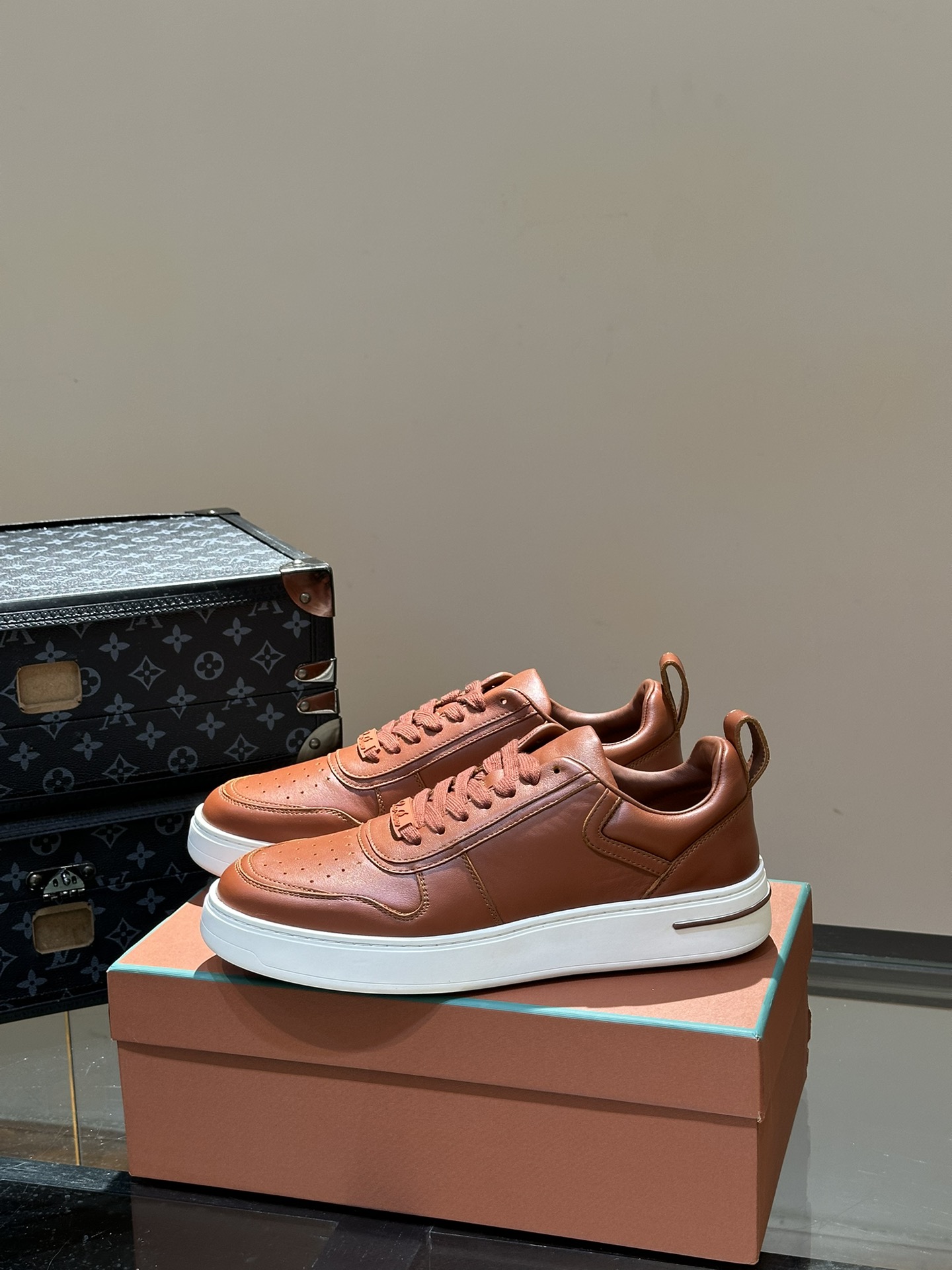 Loro Piana Male Sneakers L-s