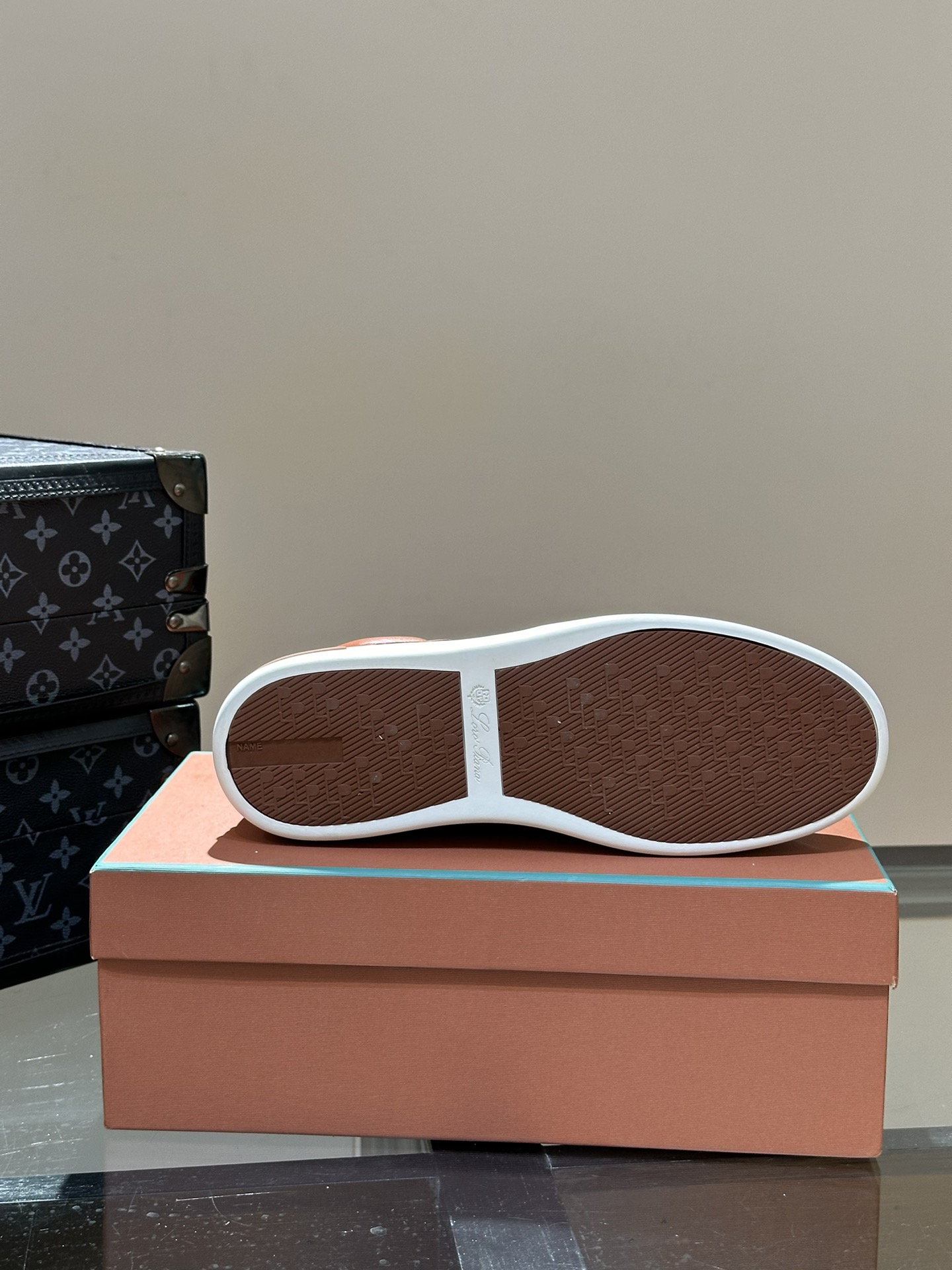 Loro Piana Male Sneakers L-s