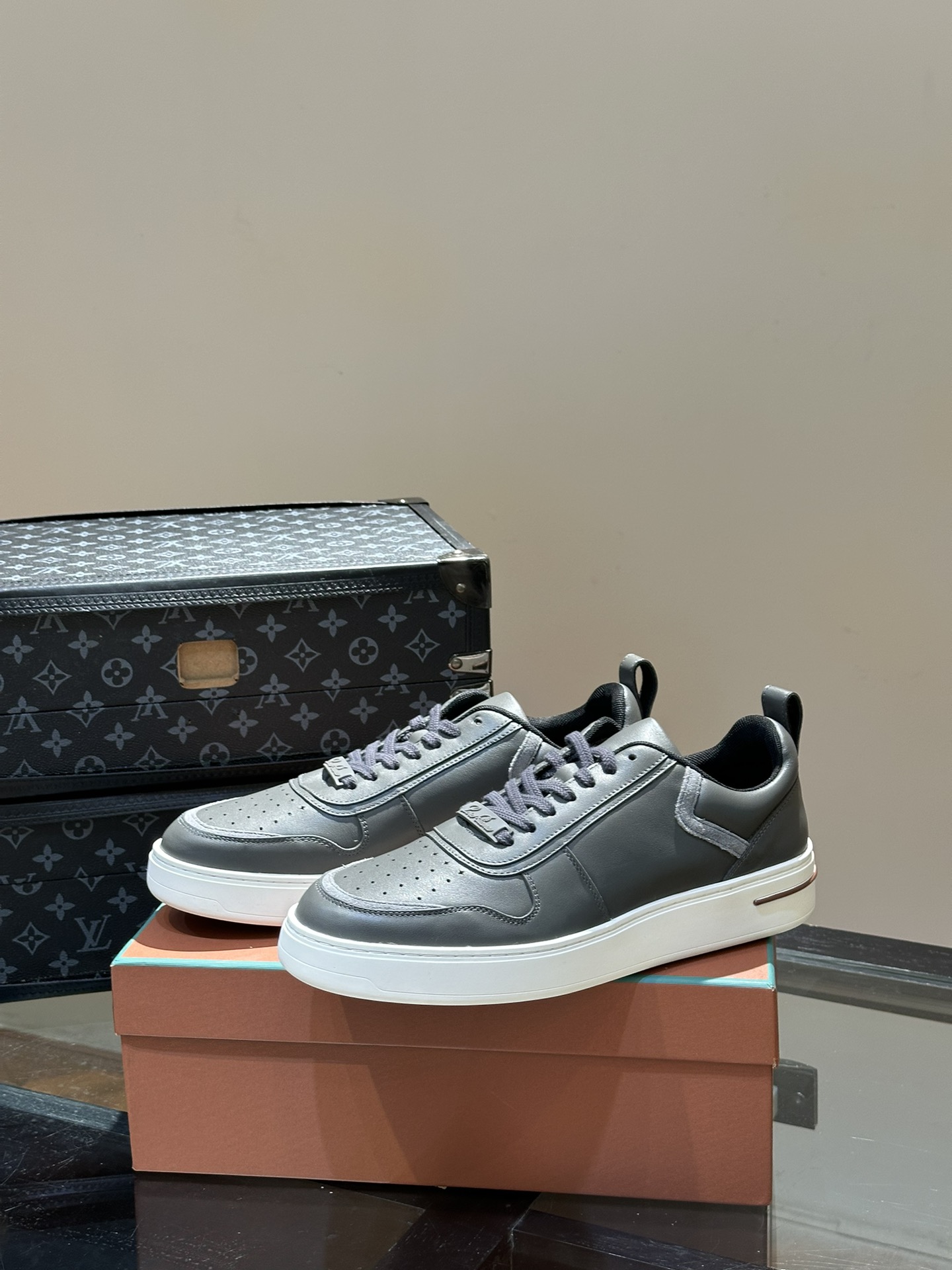 Loro Piana Male Sneakers L-s