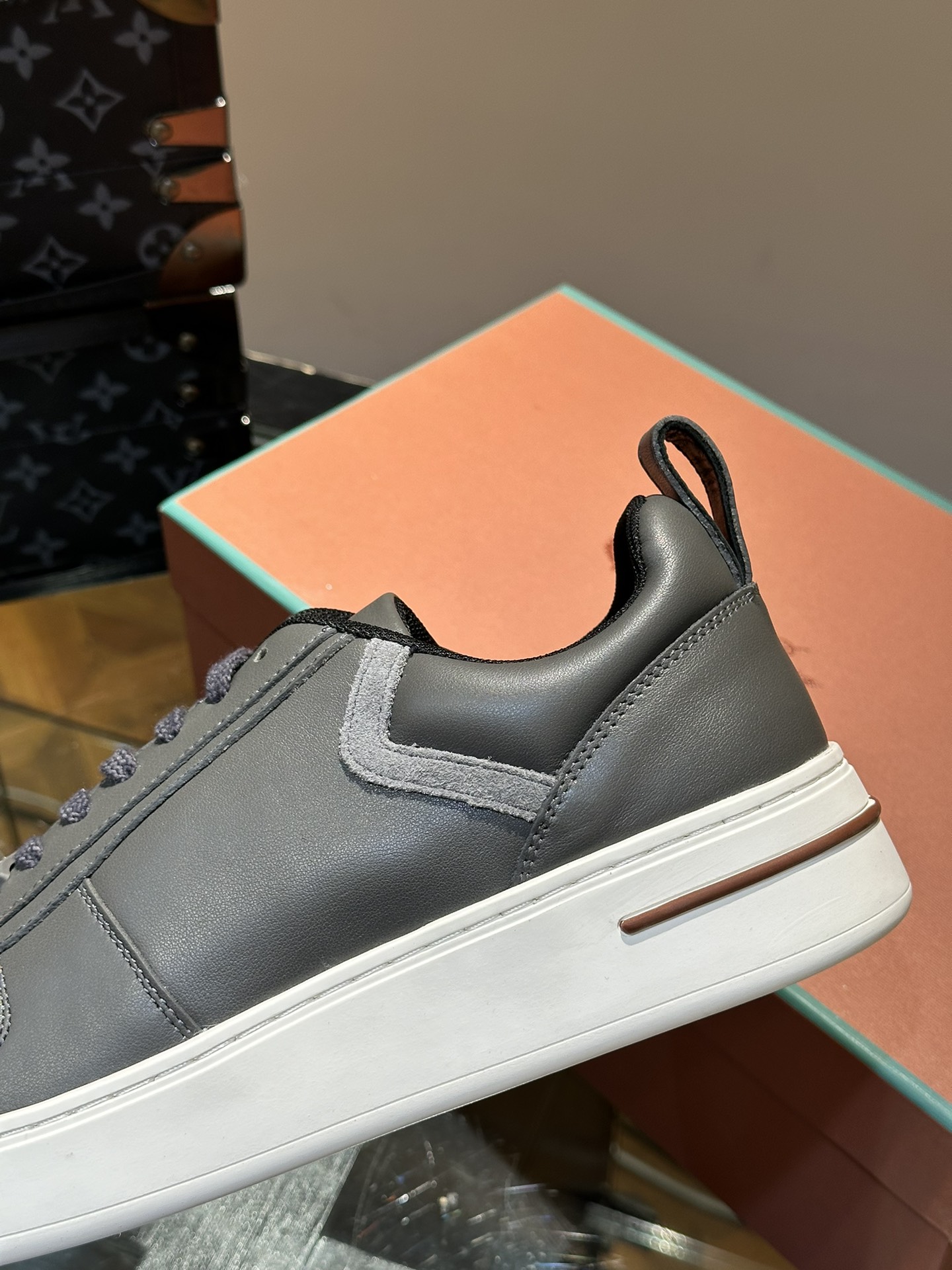 Loro Piana Male Sneakers L-s