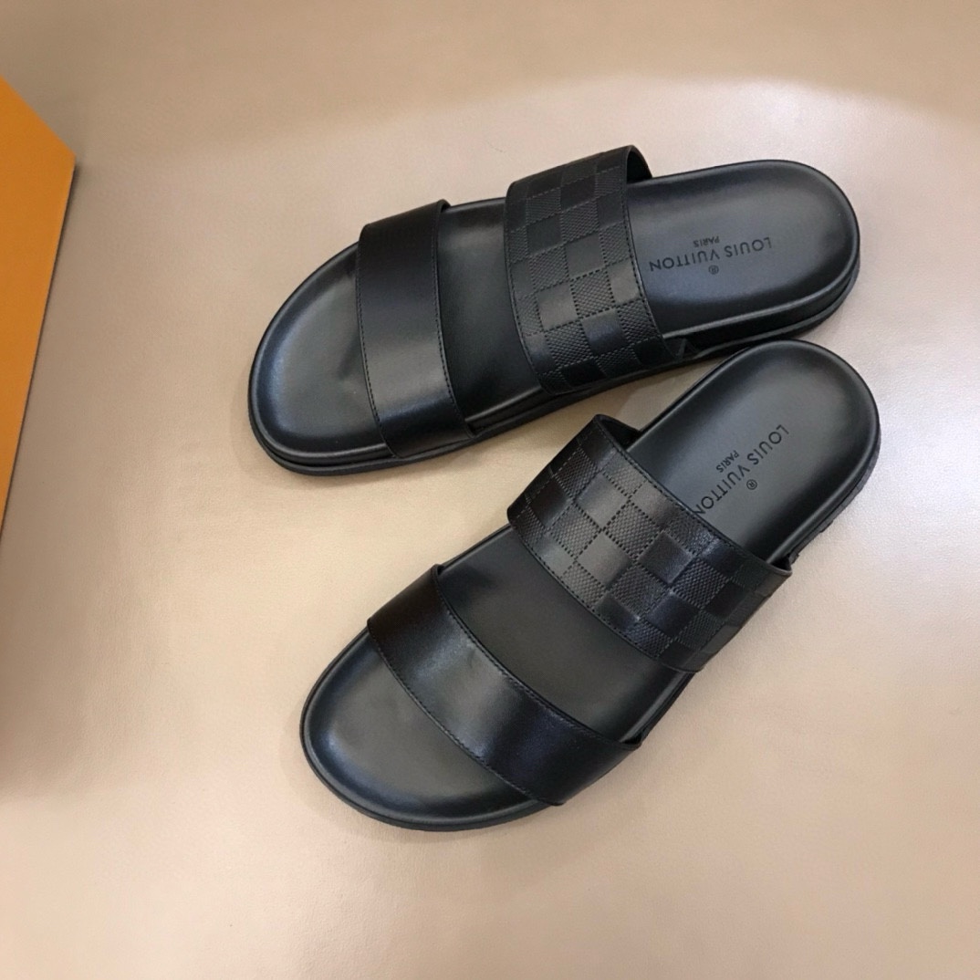 Louis Vuitton Male Slippers L-s