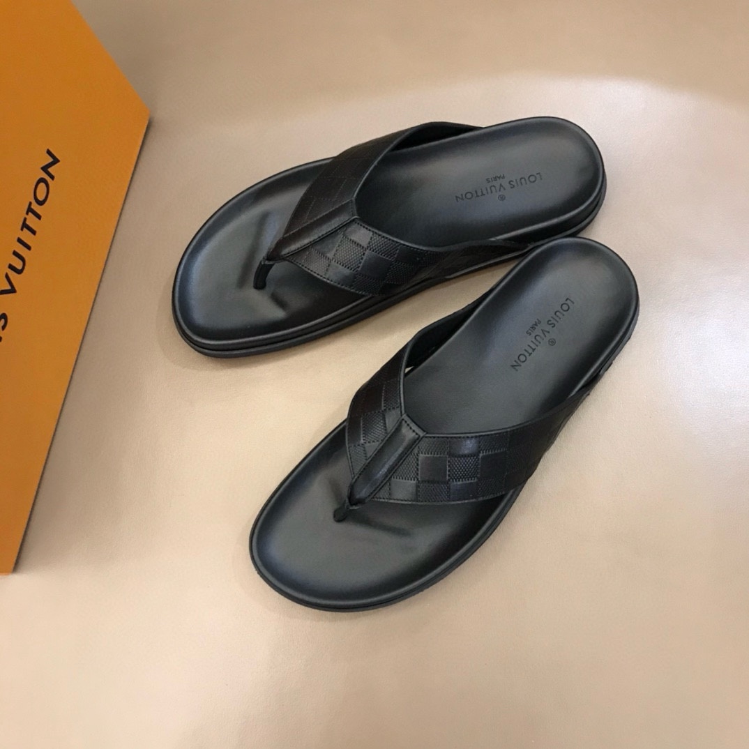 Louis Vuitton Male Slippers L-s