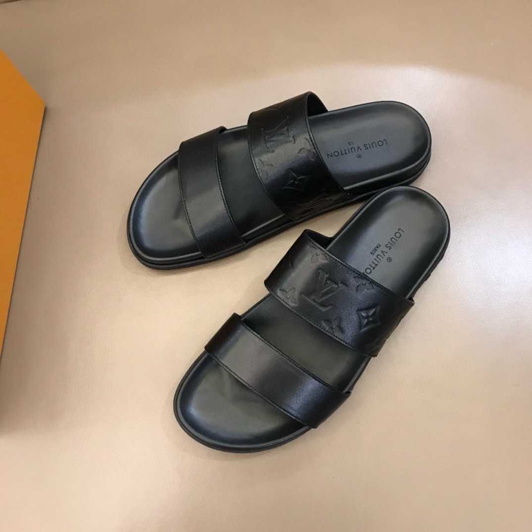 Louis Vuitton Male Slippers L-s