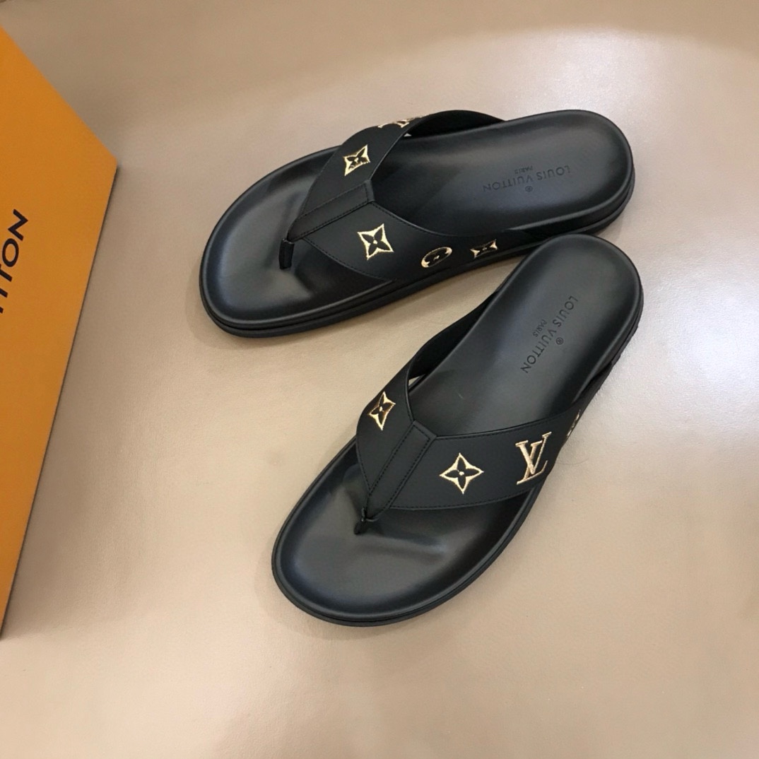 Louis Vuitton Male Slippers L-s
