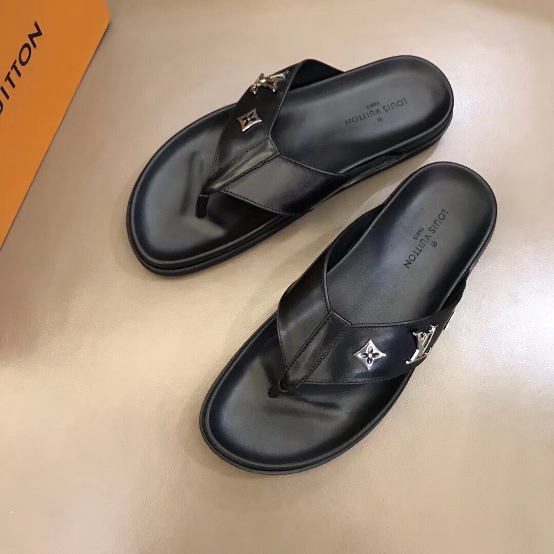 Louis Vuitton Male Slippers L-s