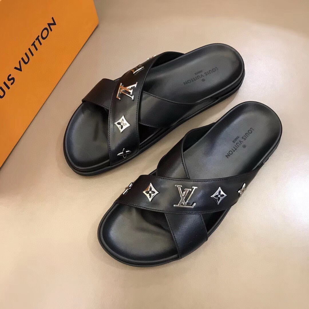 Louis Vuitton Male Slippers L-s