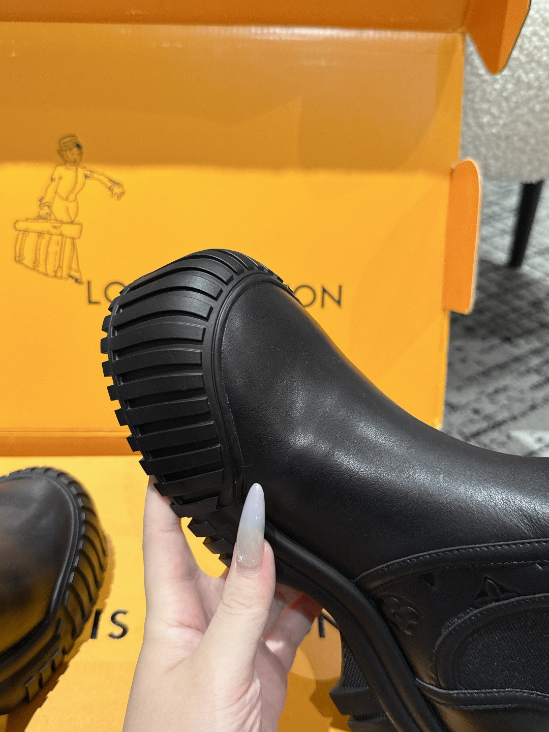 Louis Vuitton Boots Cow Leather L-s