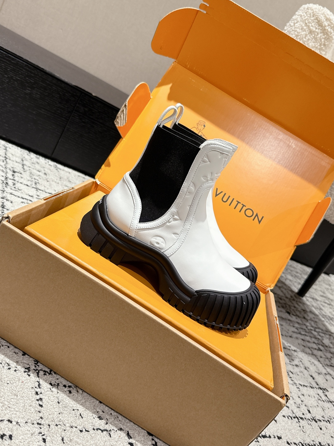 Louis Vuitton Boots Cow Leather L-s