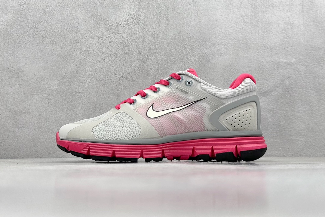 Basic Shoes Breathable L