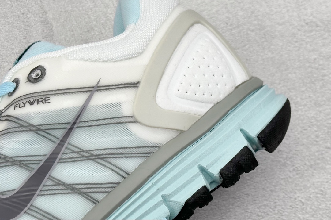 Basic Shoes Breathable L