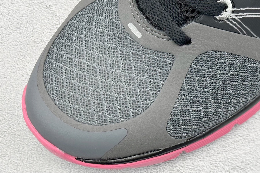 Basic Shoes Breathable L