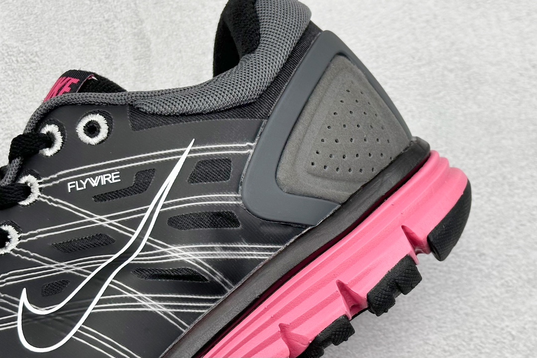 Basic Shoes Breathable L