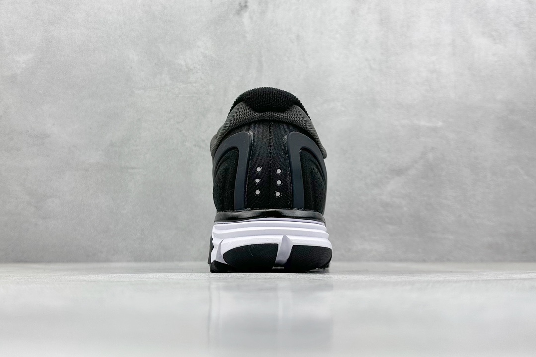 Basic Shoes Breathable L