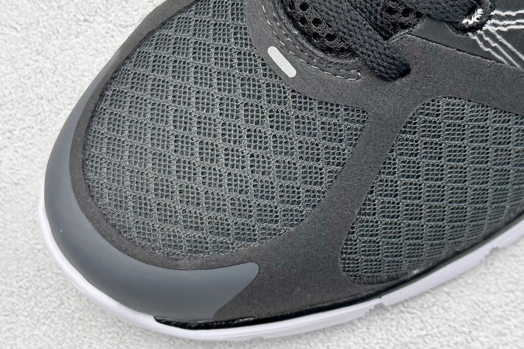 Basic Shoes Breathable L