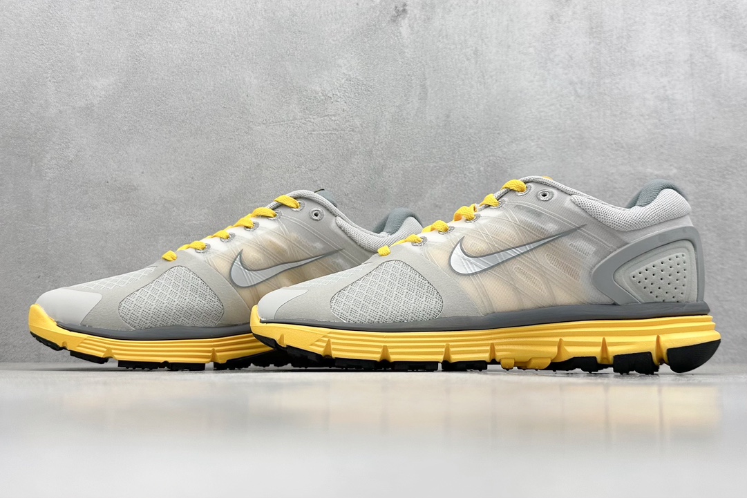 Basic Shoes Breathable L