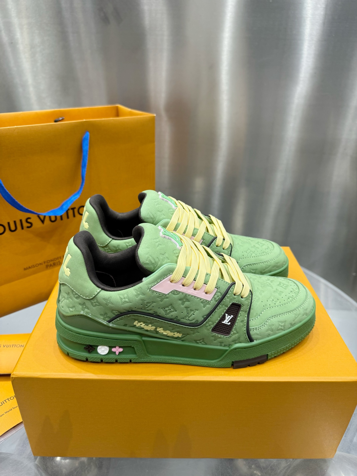 Louis Vuitton Basic Shoes L-s