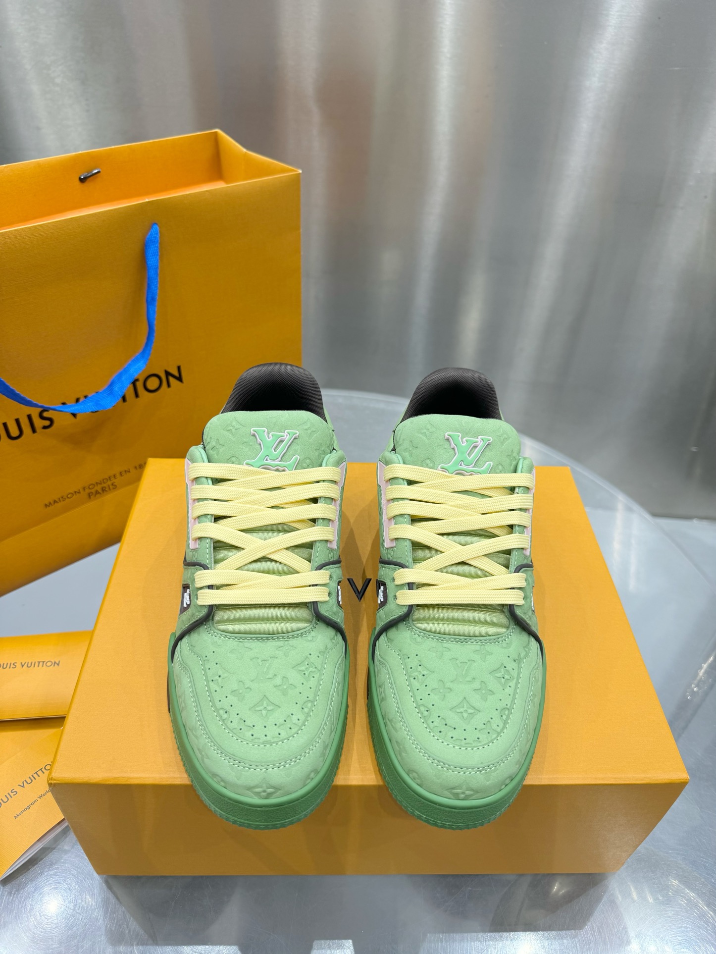 Louis Vuitton Basic Shoes L-s