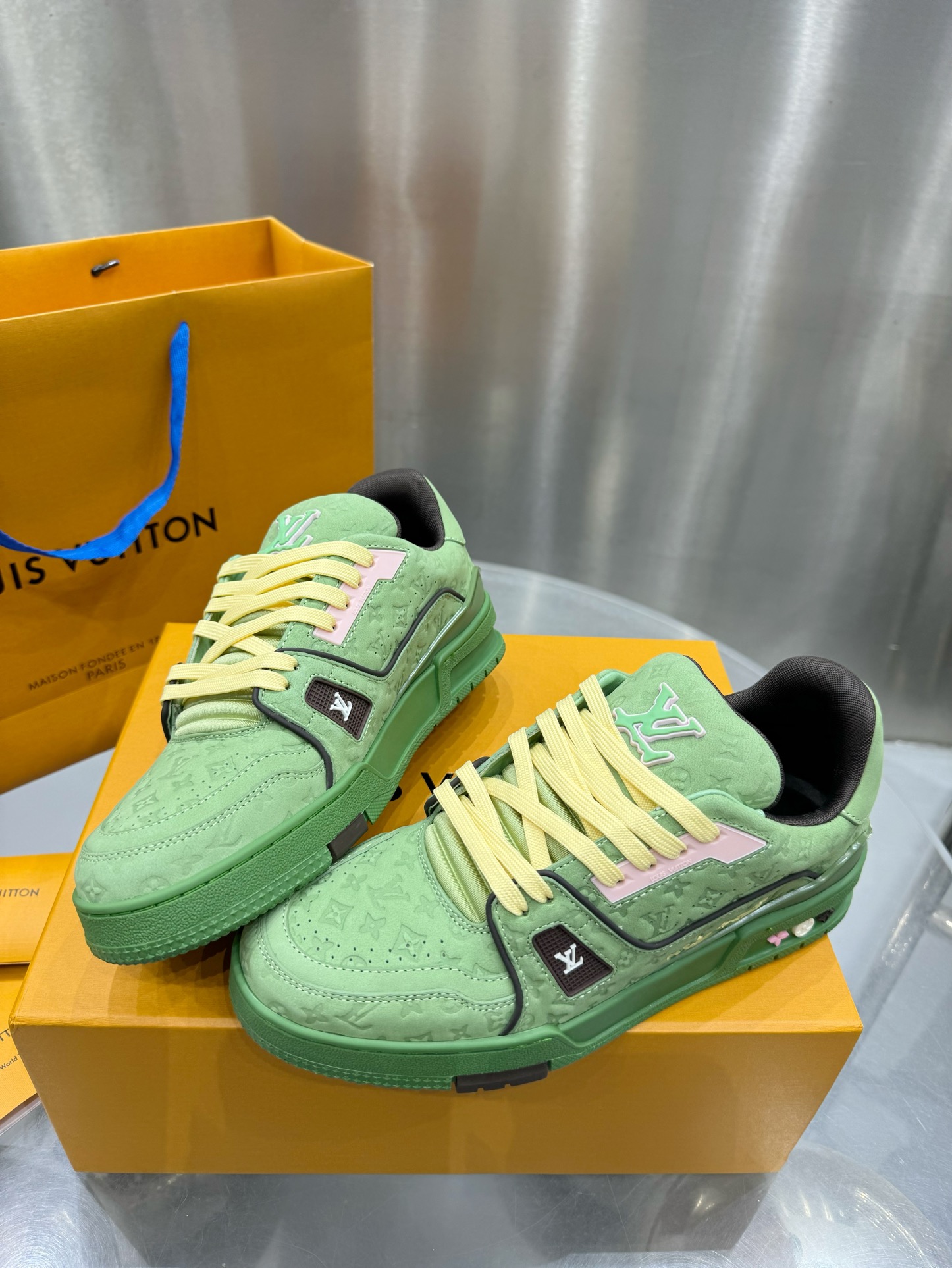 Louis Vuitton Basic Shoes L-s