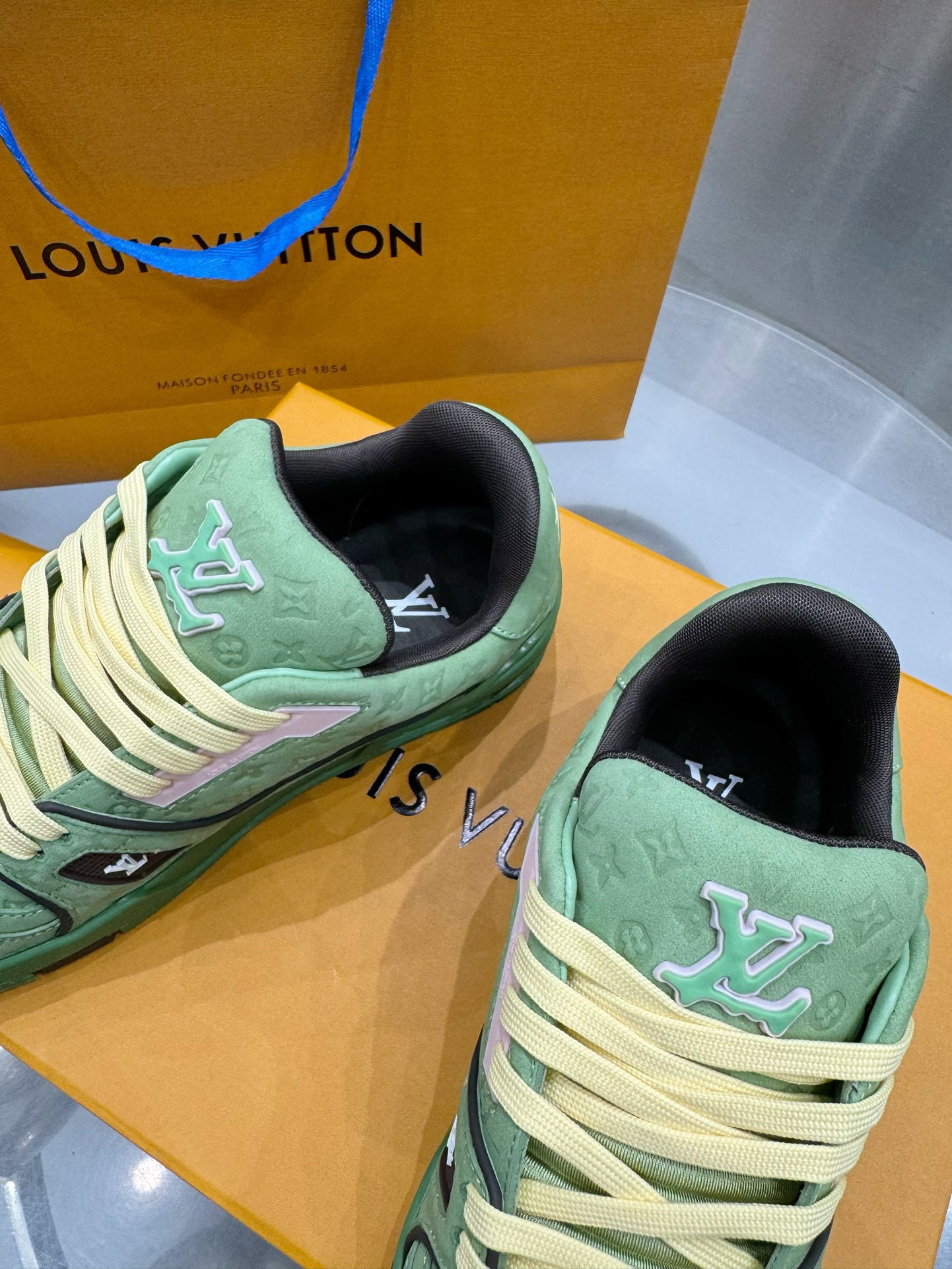 Louis Vuitton Basic Shoes L-s
