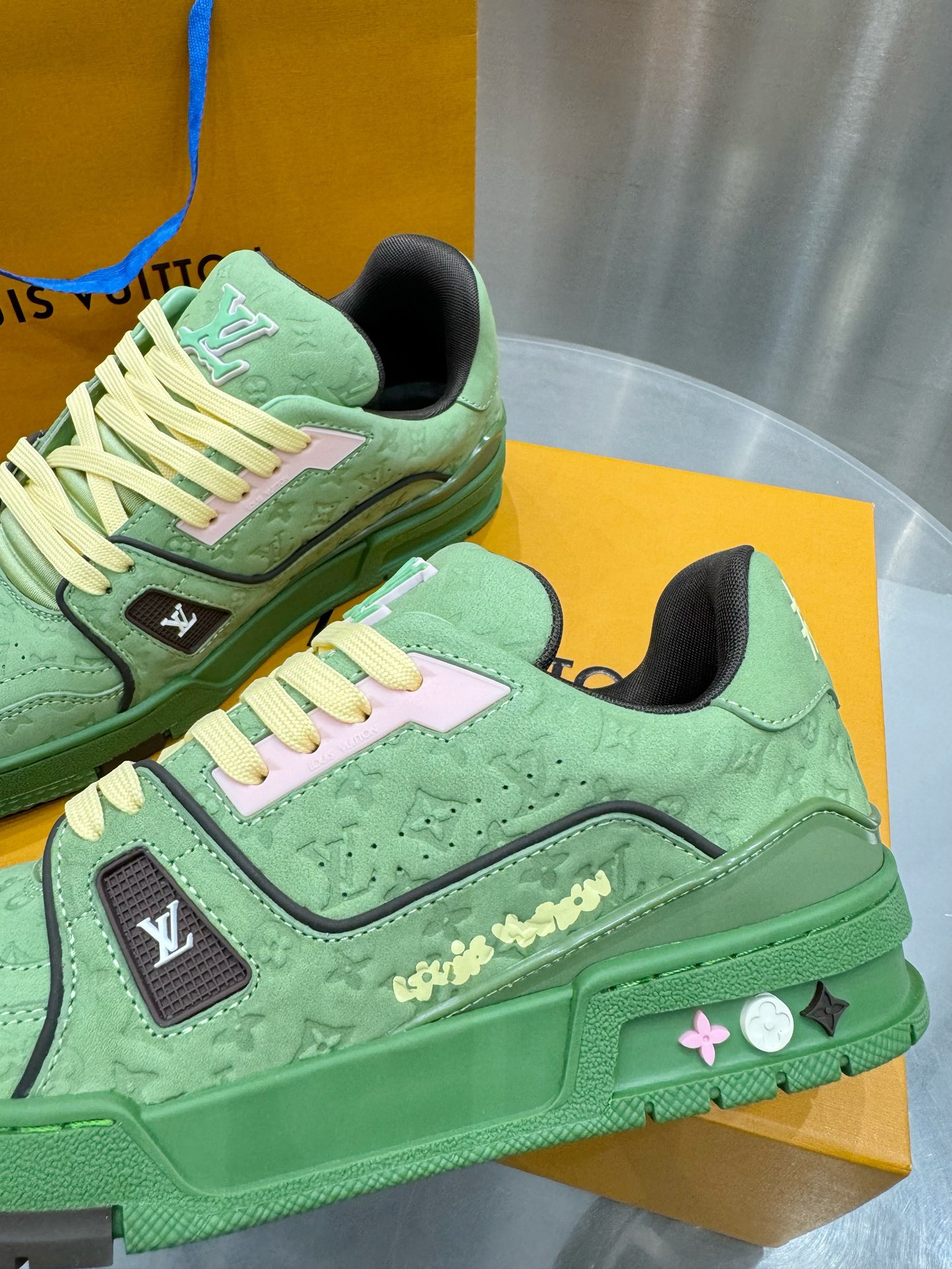 Louis Vuitton Basic Shoes L-s