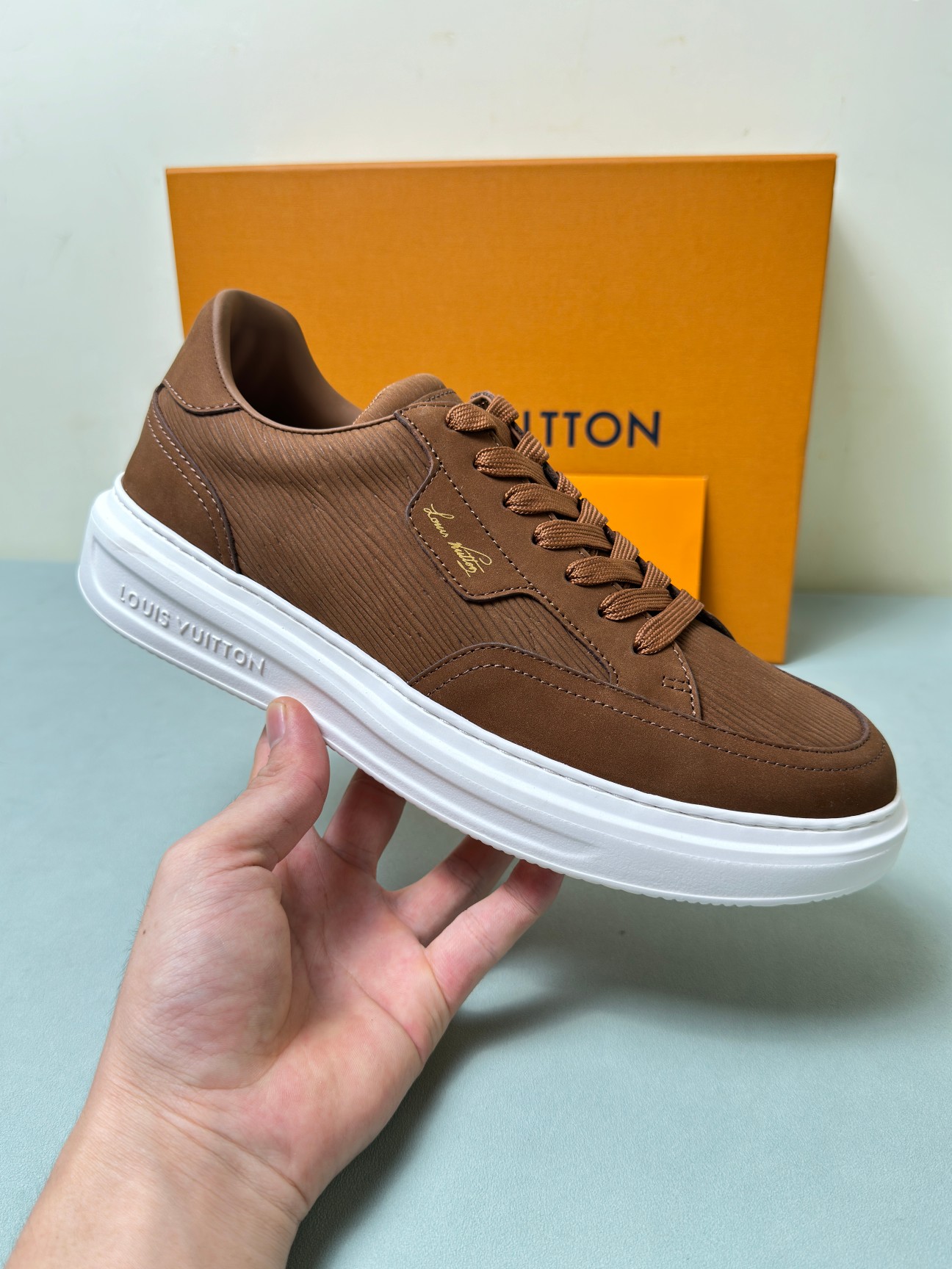 Louis Vuitton Male Sneakers 45-l