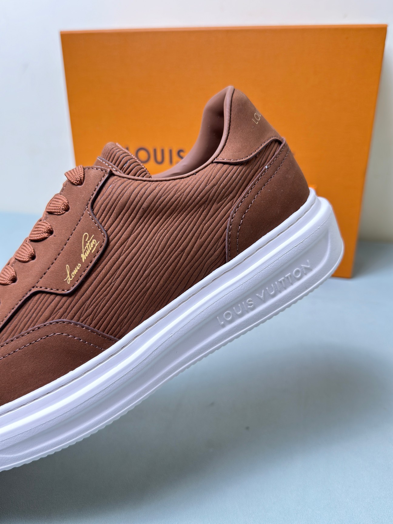 Louis Vuitton Male Sneakers 45-l