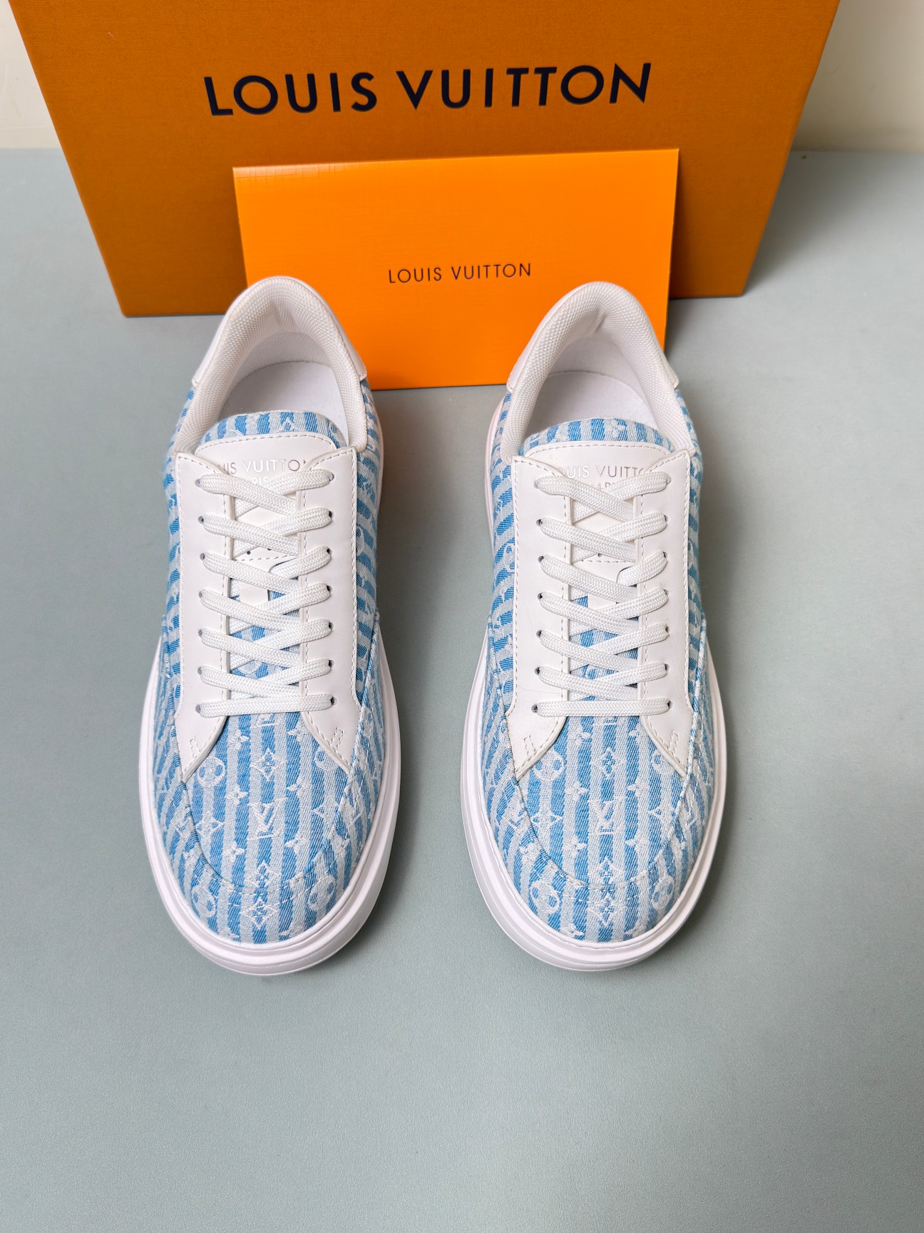 Louis Vuitton Male Sneakers 45-l