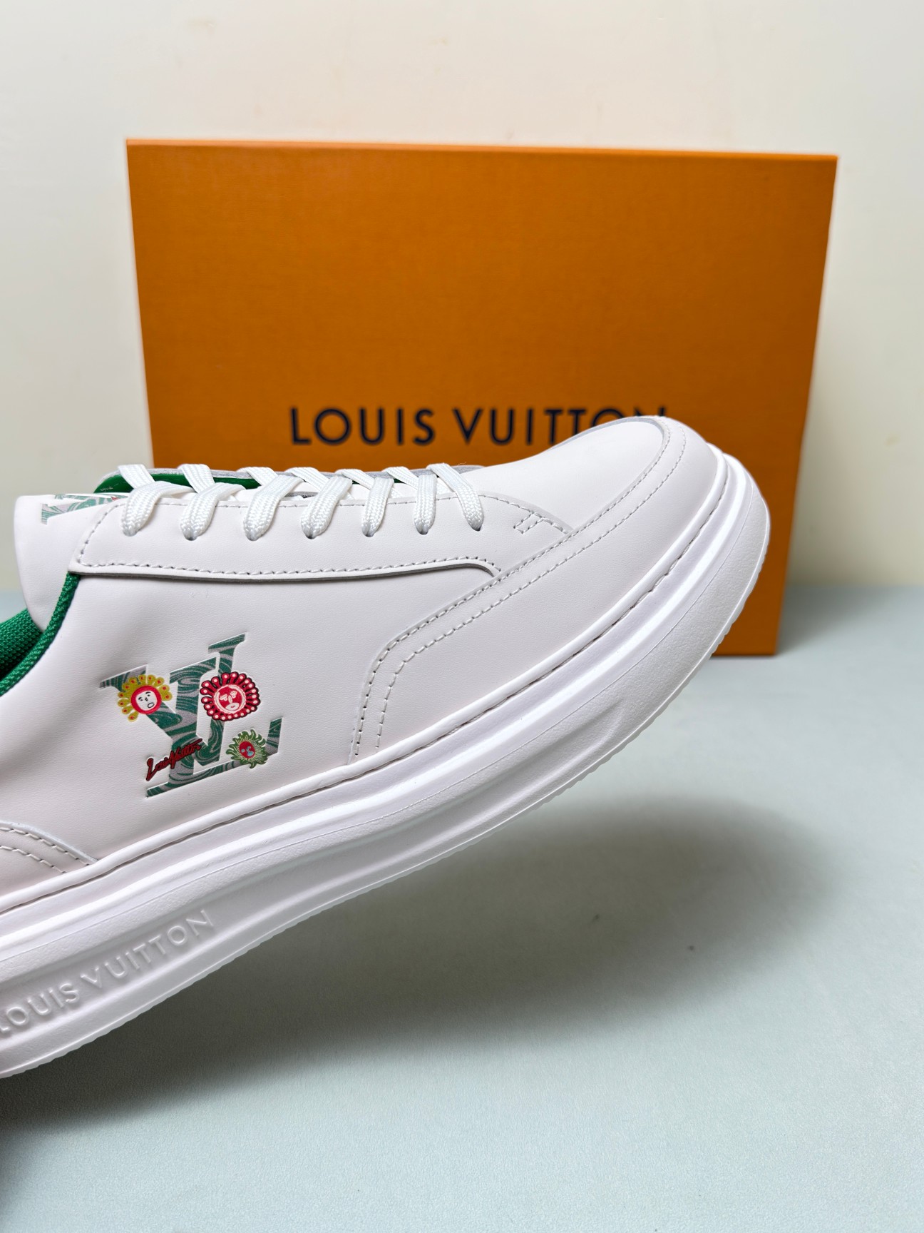 Louis Vuitton Male Sneakers 45-l