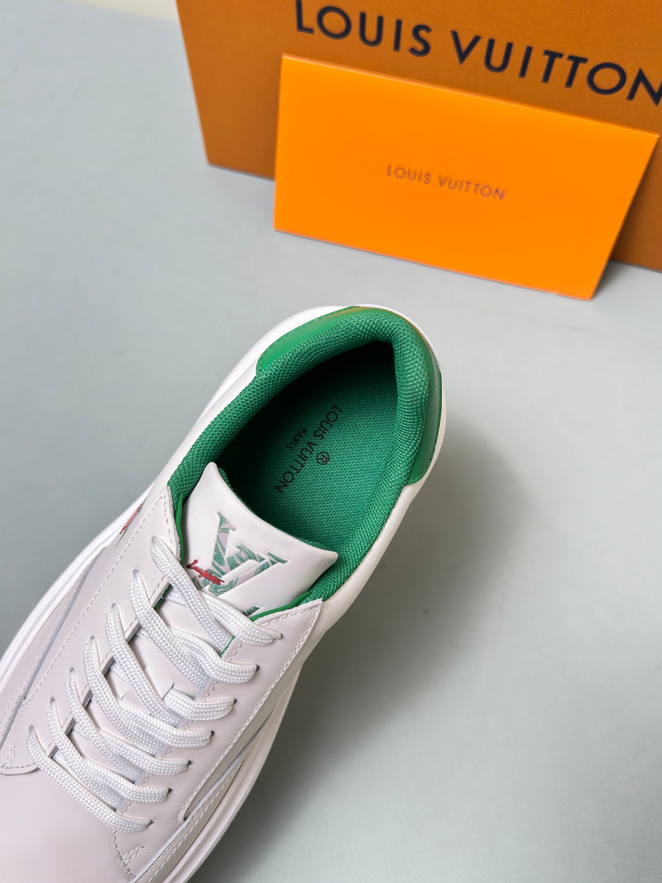 Louis Vuitton Male Sneakers 45-l