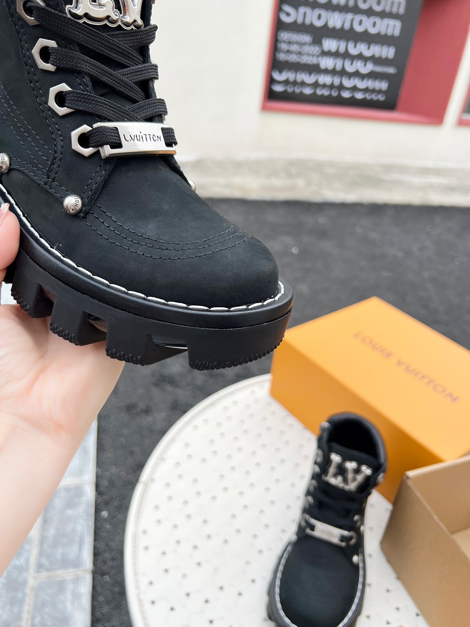 Calvin Klein Dr. Martens Louis Vuitton Male Boots Cow Leather L-s