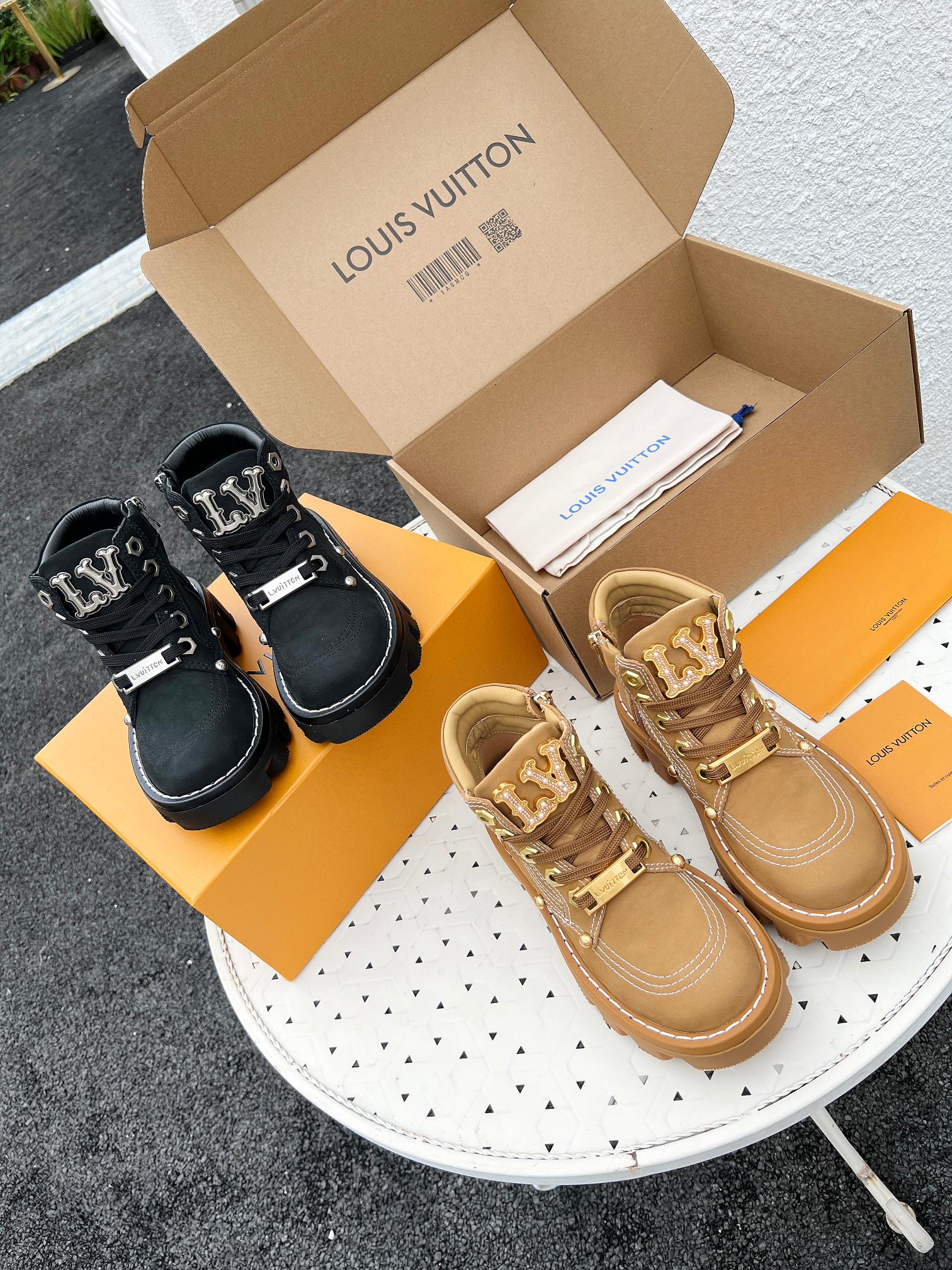 Calvin Klein Dr. Martens Louis Vuitton Male Boots Cow Leather L-s