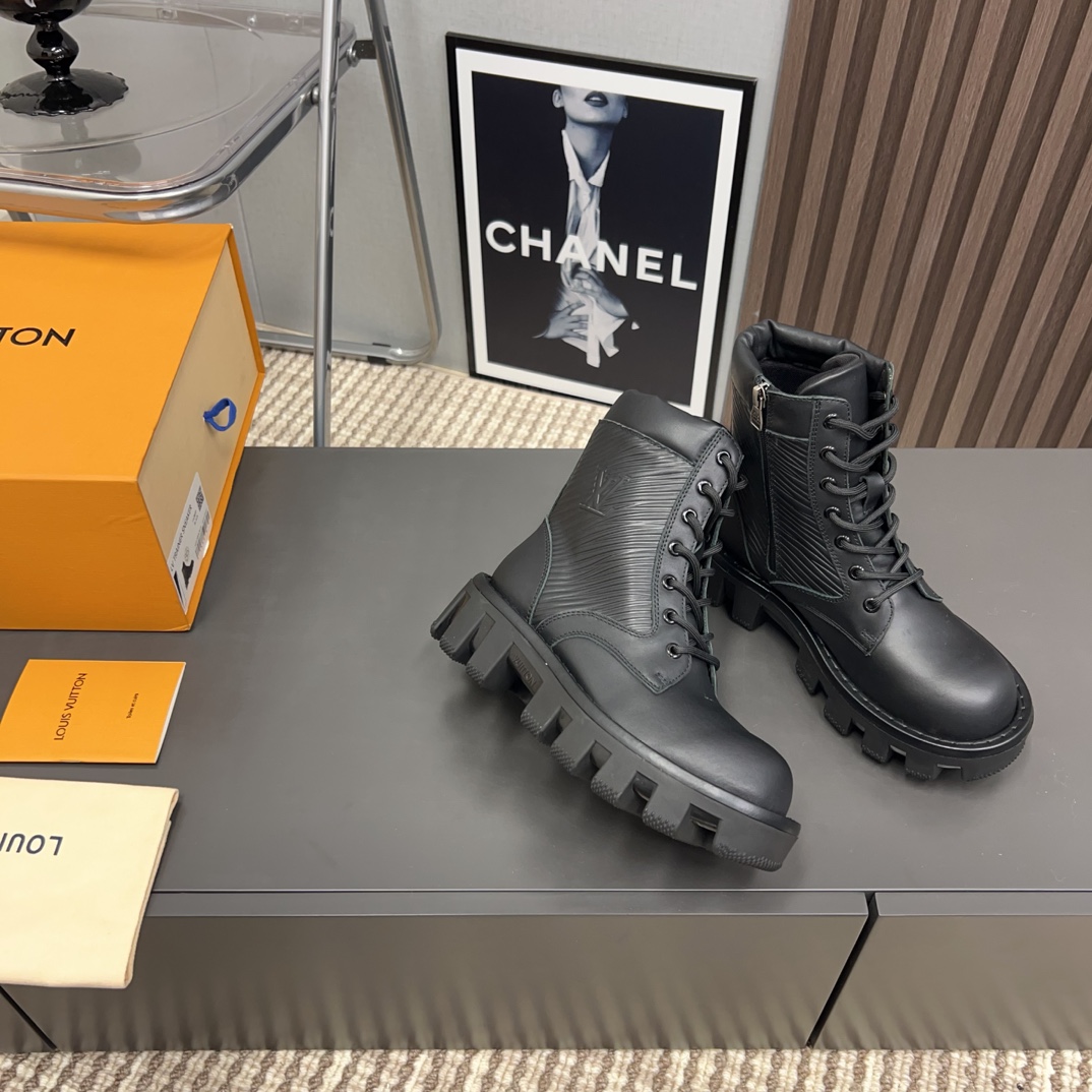 Male Boots Cow Leather M-l-s