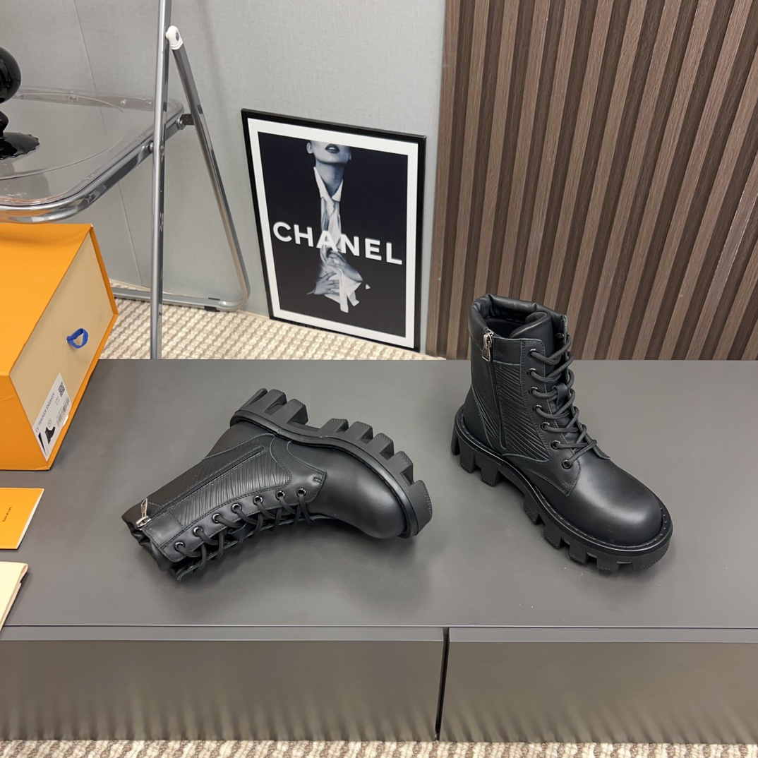 Male Boots Cow Leather M-l-s