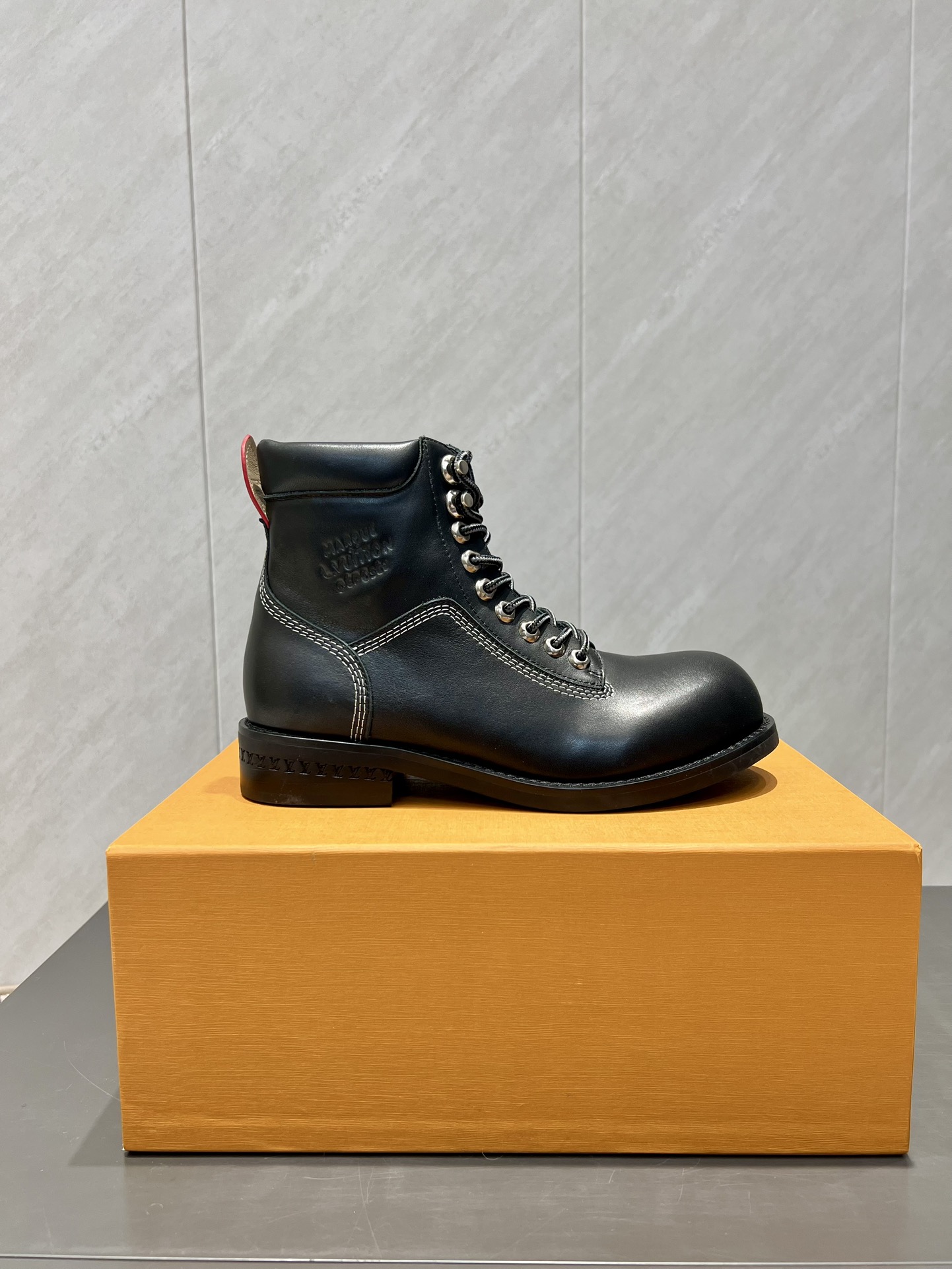 Male Boots Cow Leather M-l-s