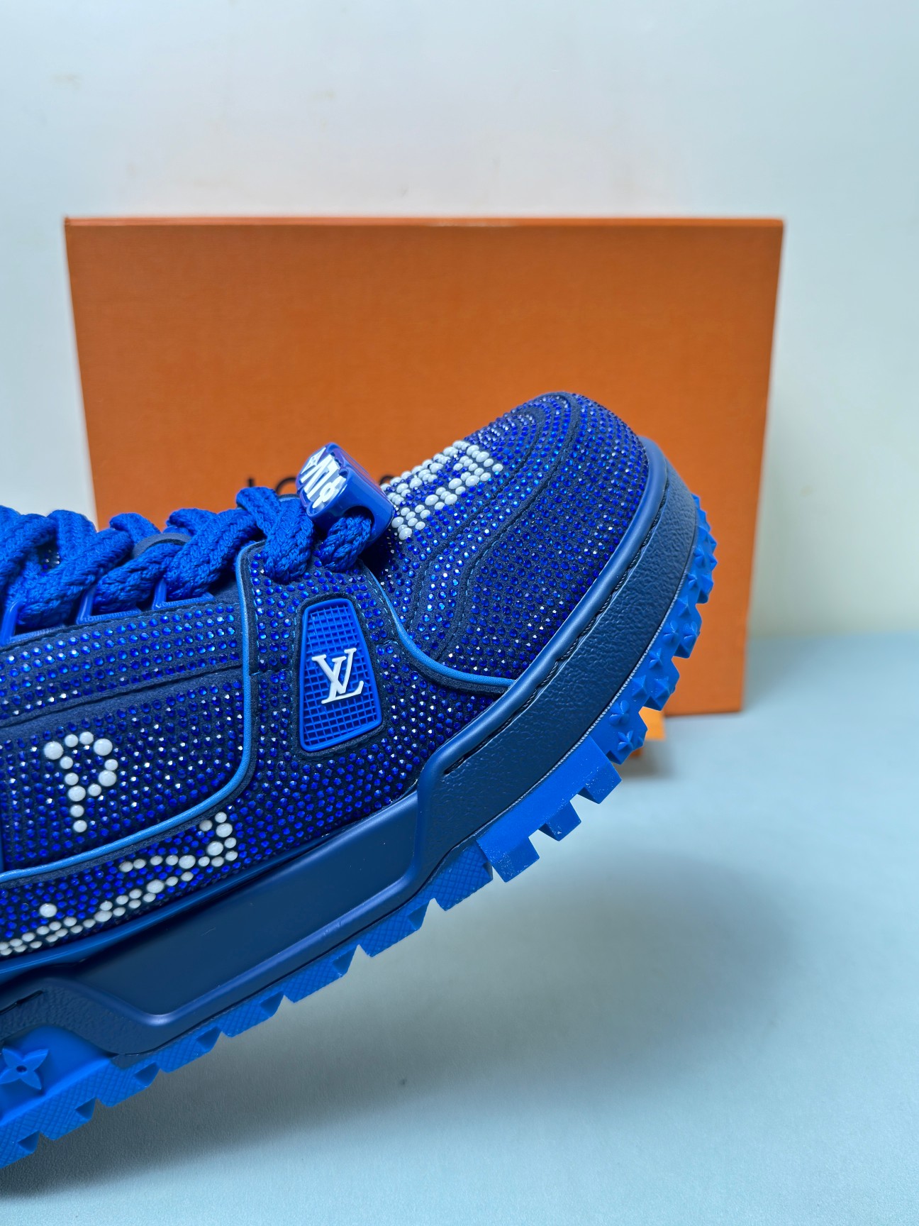 Louis Vuitton Basic Shoes Mesh Breathable L