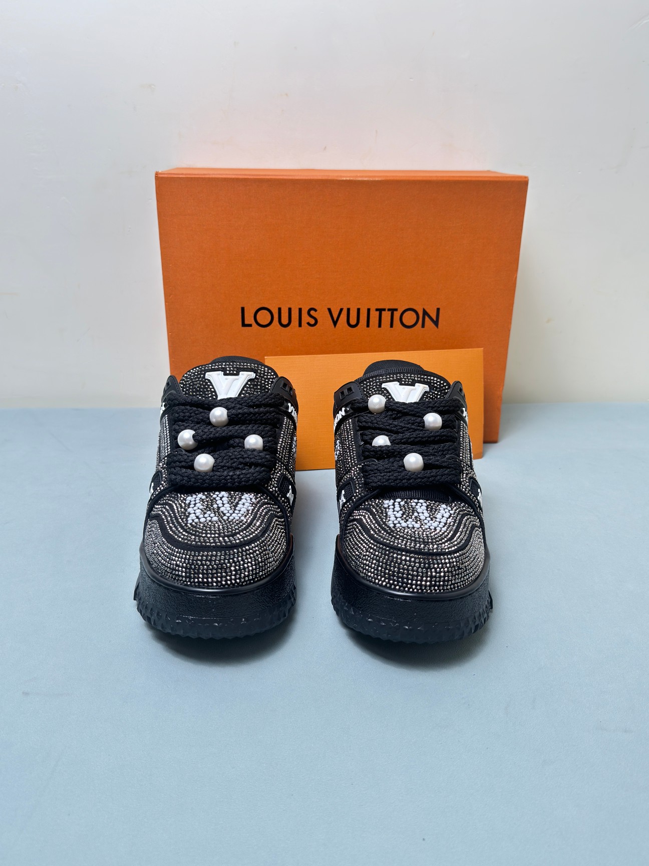 Louis Vuitton Basic Shoes Mesh Breathable L