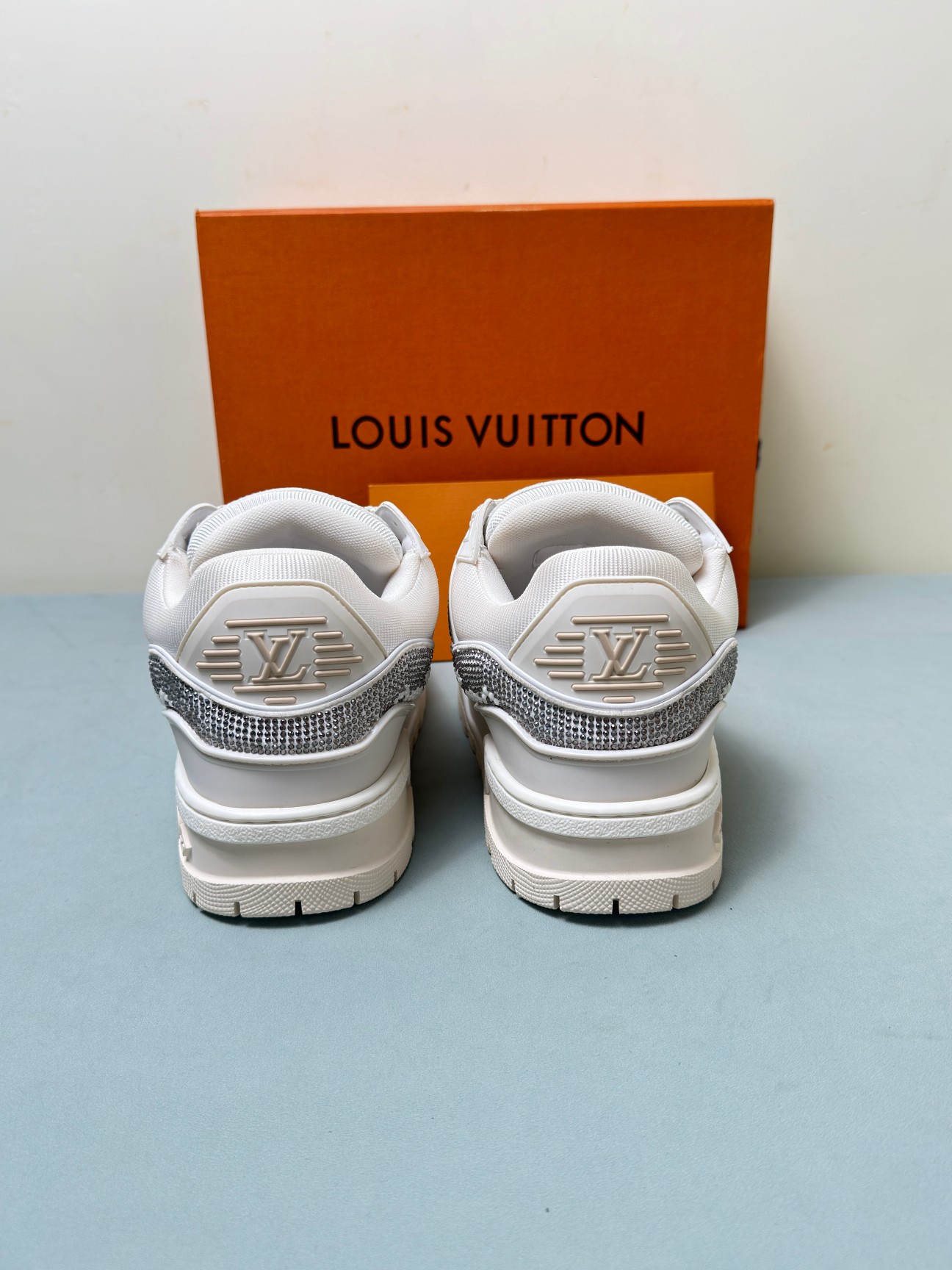 Louis Vuitton Basic Shoes Mesh Breathable L