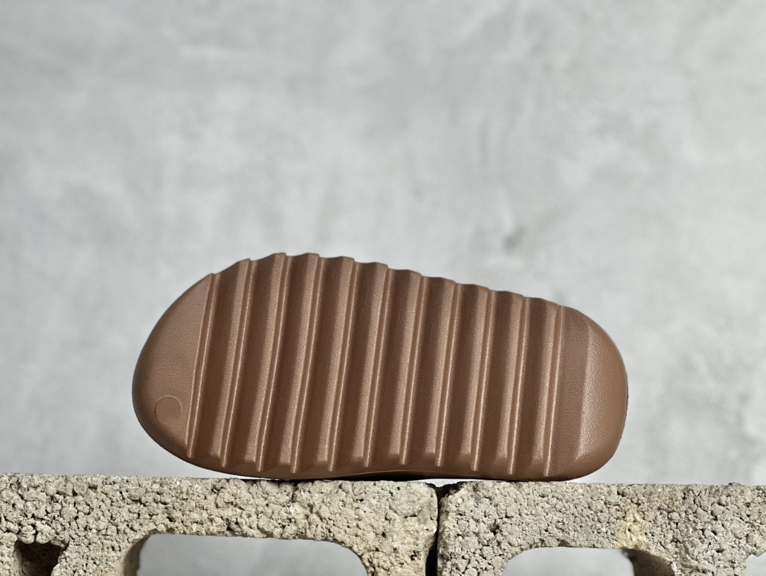 Yeezy Slippers M-l-s