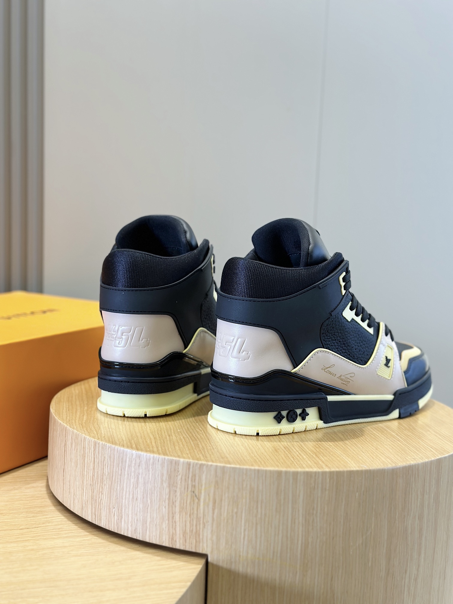 Male Sneakers Breathable M-l-s