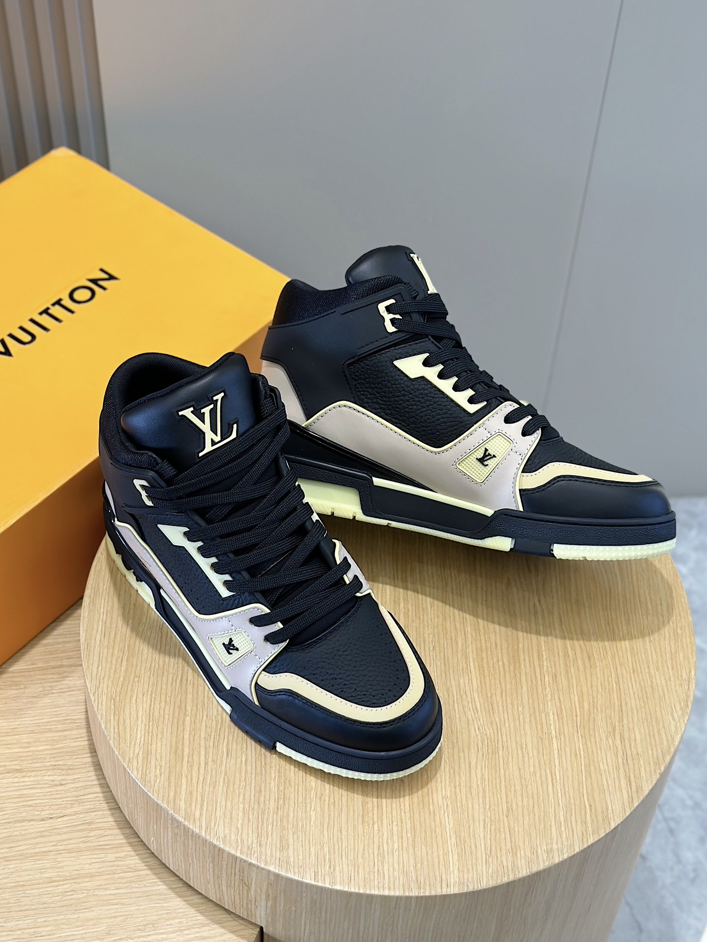 Male Sneakers Breathable M-l-s