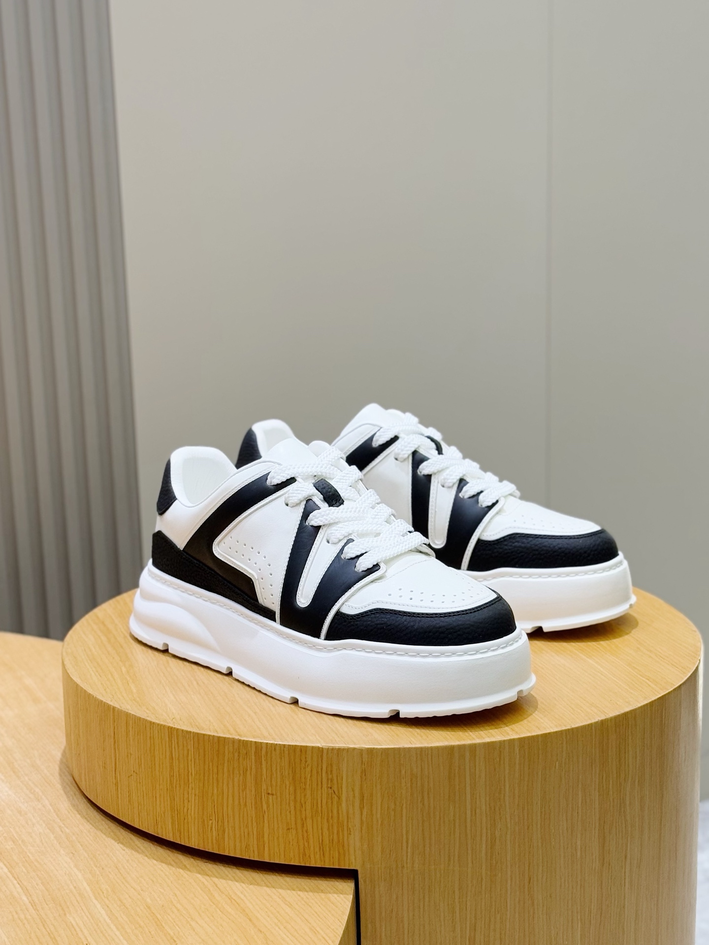 Male Sneakers L-s