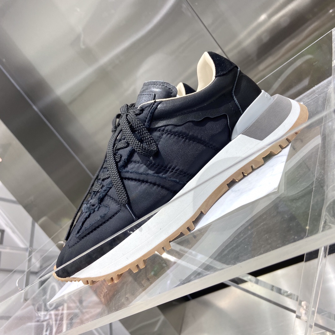 Couple Basic Shoes M-l-s