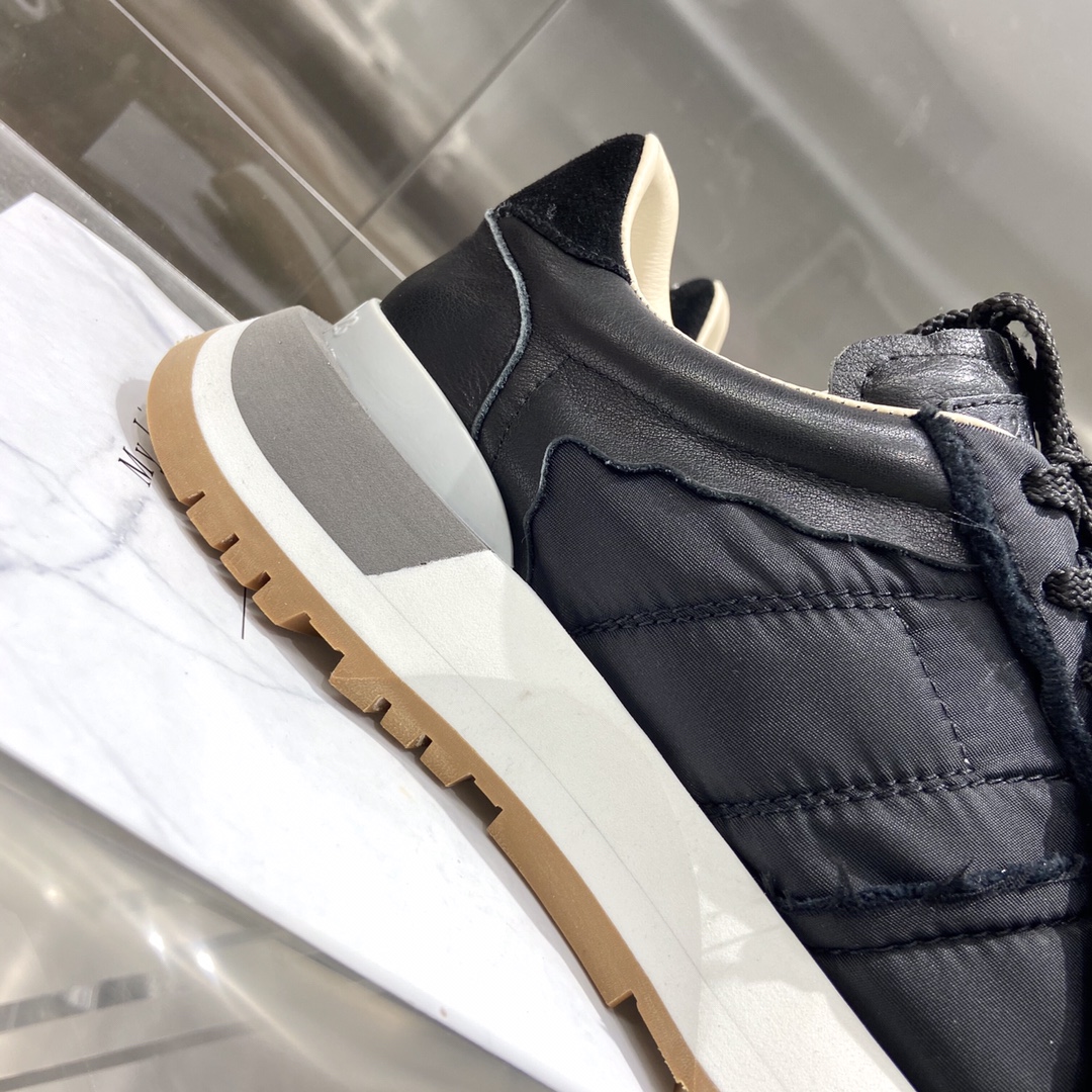 Couple Basic Shoes M-l-s