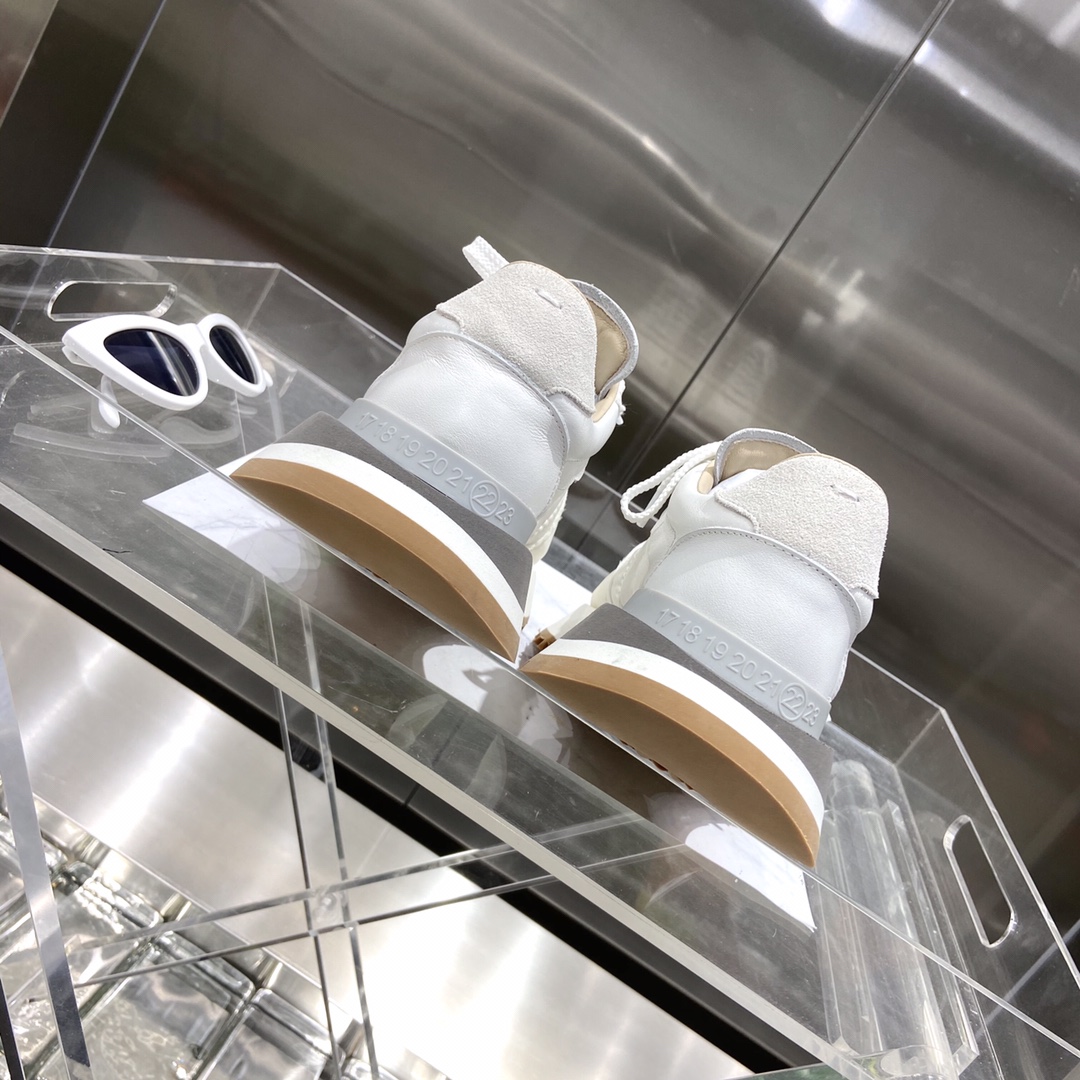 Couple Basic Shoes M-l-s