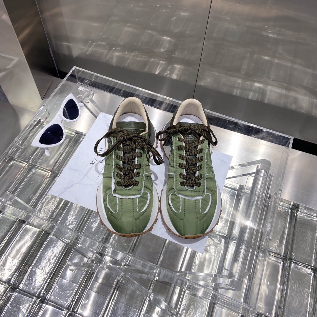 Couple Basic Shoes M-l-s