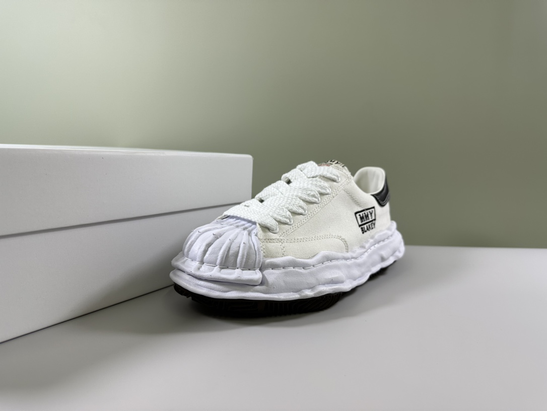 Male Board Shoes White M-l-s